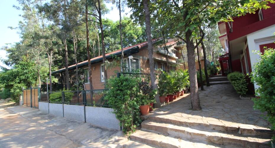 Eagle Ridge Resort Bangalore Price, Reviews, Photos & Address